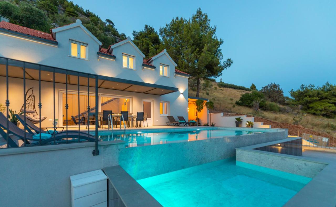 Villa Kruna With Breathtaking View Murvica  Buitenkant foto